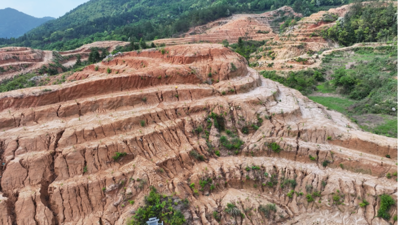 江西省一些地方开发建设破坏生态 治理修复问题突出