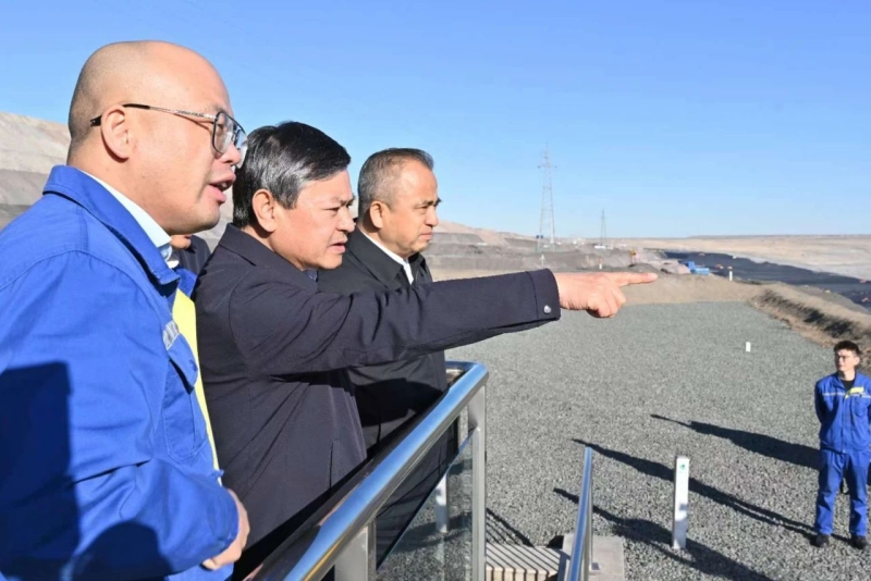 生态环境部部长黄润秋赴新疆维吾尔自治区和新疆生产建设兵团调研生态环境保护工作